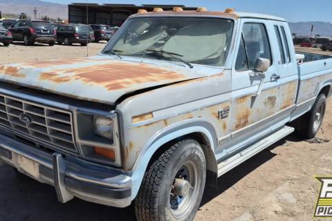 Photo of 1986 Ford F-250