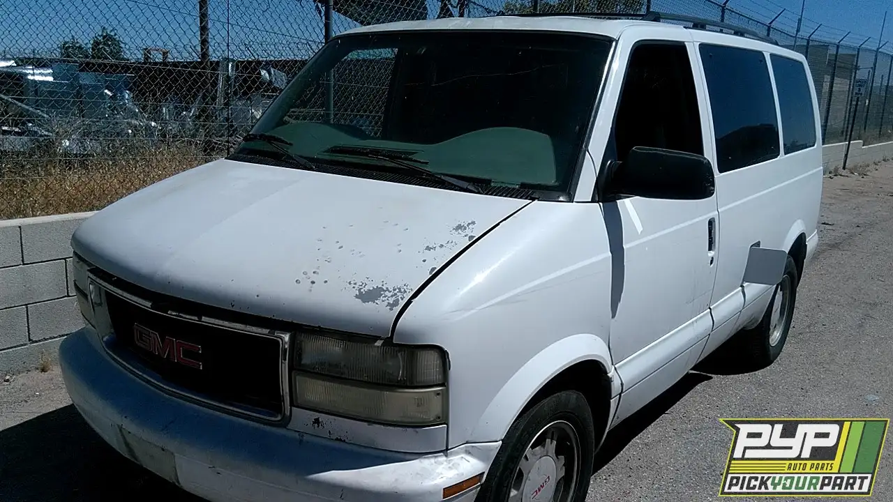 Photo of 2004 Gmc Safari