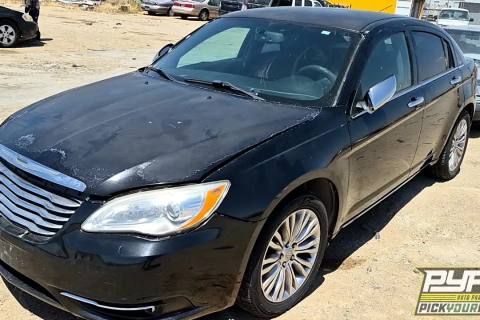 Photo of 2012 Chrysler 200