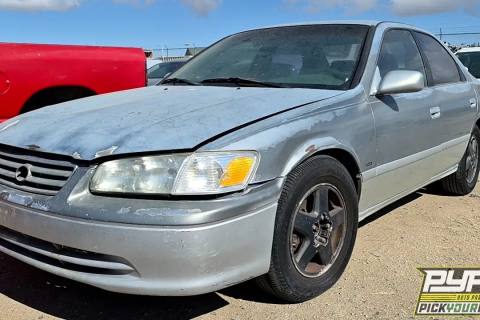 Photo of 2001 Toyota Camry