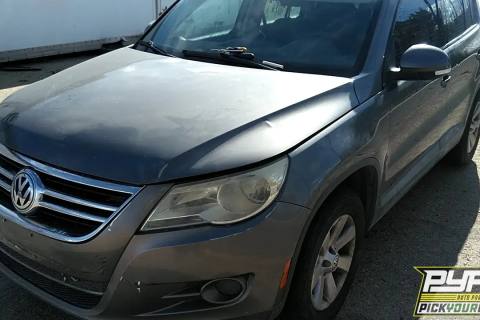 Photo of 2010 Volkswagen Tiguan