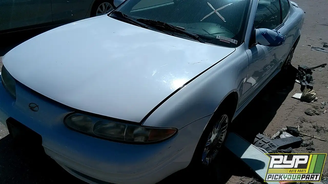 Photo of 2000 Oldsmobile Alero
