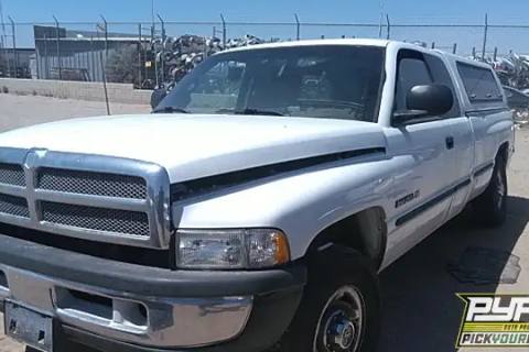 Photo of 1999 Dodge Ram 2500