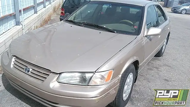 Photo of 1999 Toyota Camry