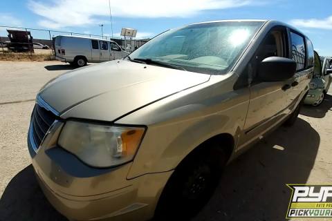 Photo of 2008 Chrysler Town & Country