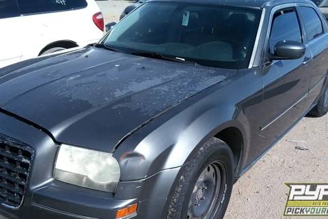 Photo of 2005 Chrysler 300