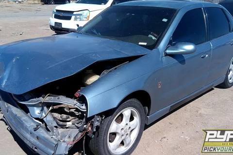 Photo of 2003 Saturn L200