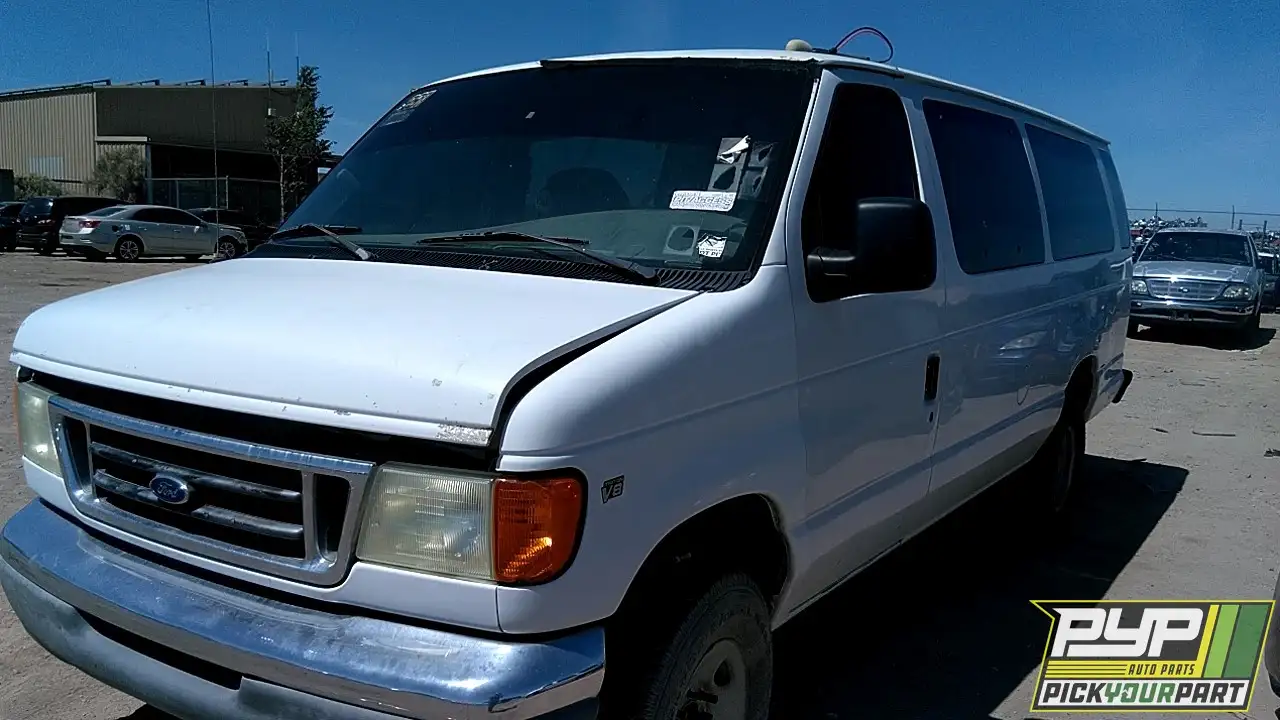Photo of 2003 Ford E-350 Club Wagon