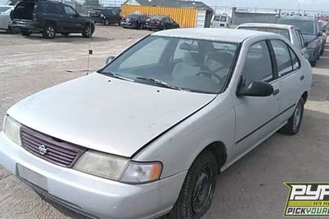 Photo of 1996 Nissan Sentra