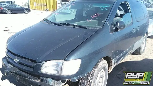 Photo of 1998 Toyota Sienna