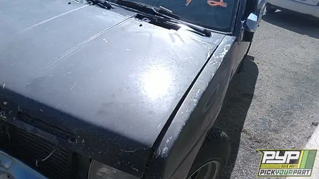 Photo of 1986 Nissan Truck