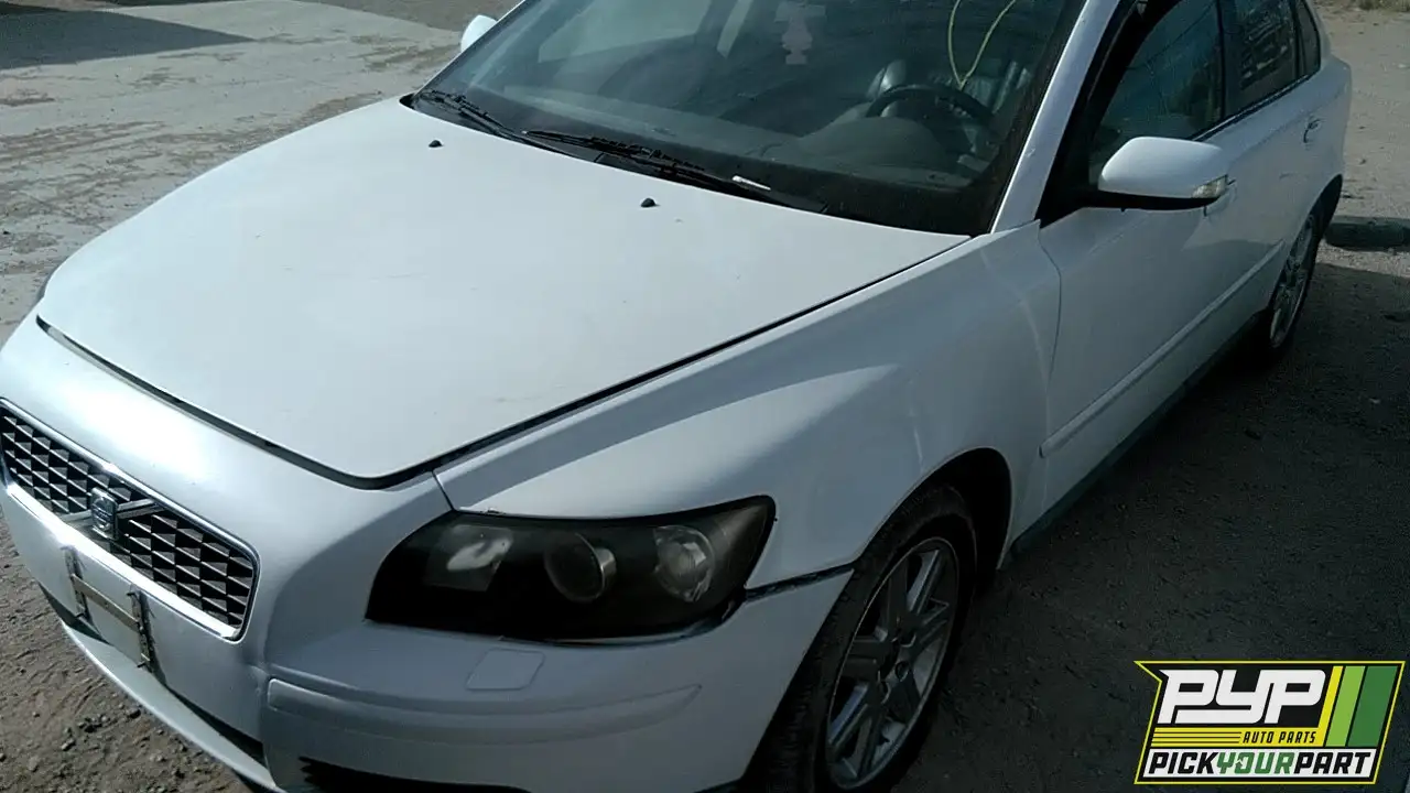 Photo of 2005 Volvo S40