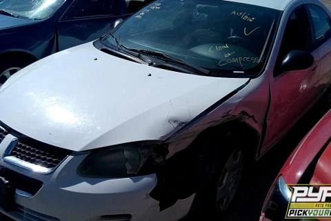 Photo of 2005 Dodge Stratus