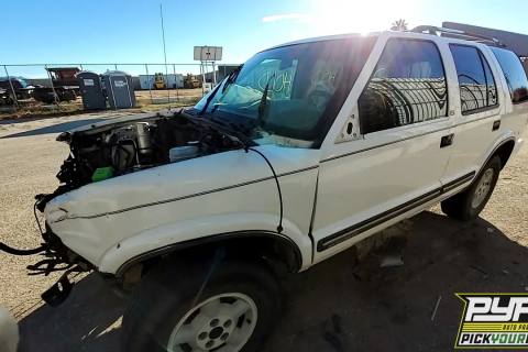 Photo of 2001 Chevrolet Blazer