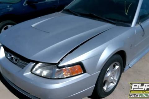 Photo of 2003 Ford Mustang