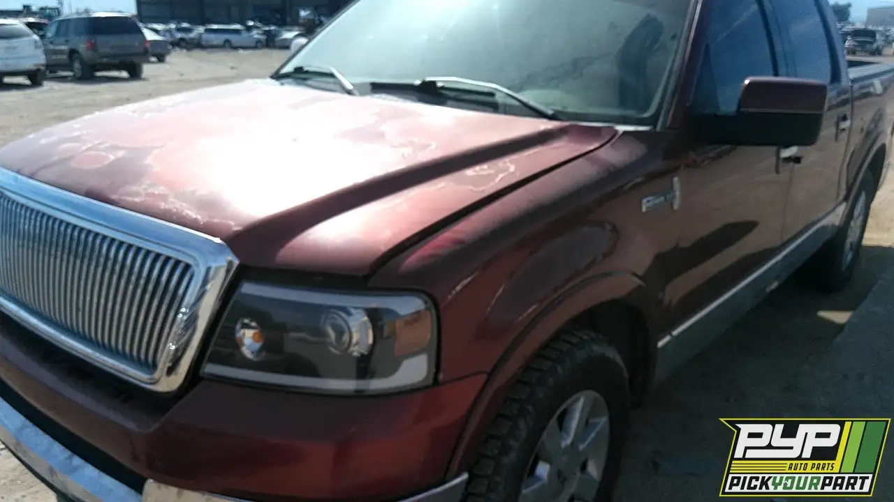 Photo of 2006 Lincoln Mark Lt