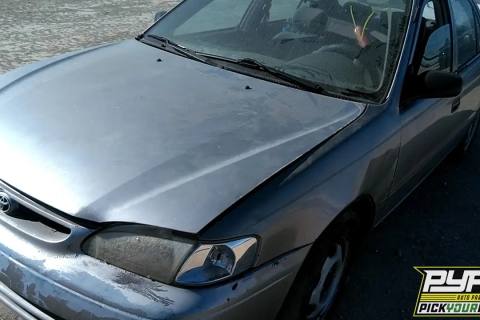 Photo of 2000 Toyota Corolla
