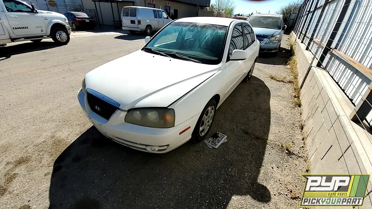 Photo of 2004 Hyundai Elantra