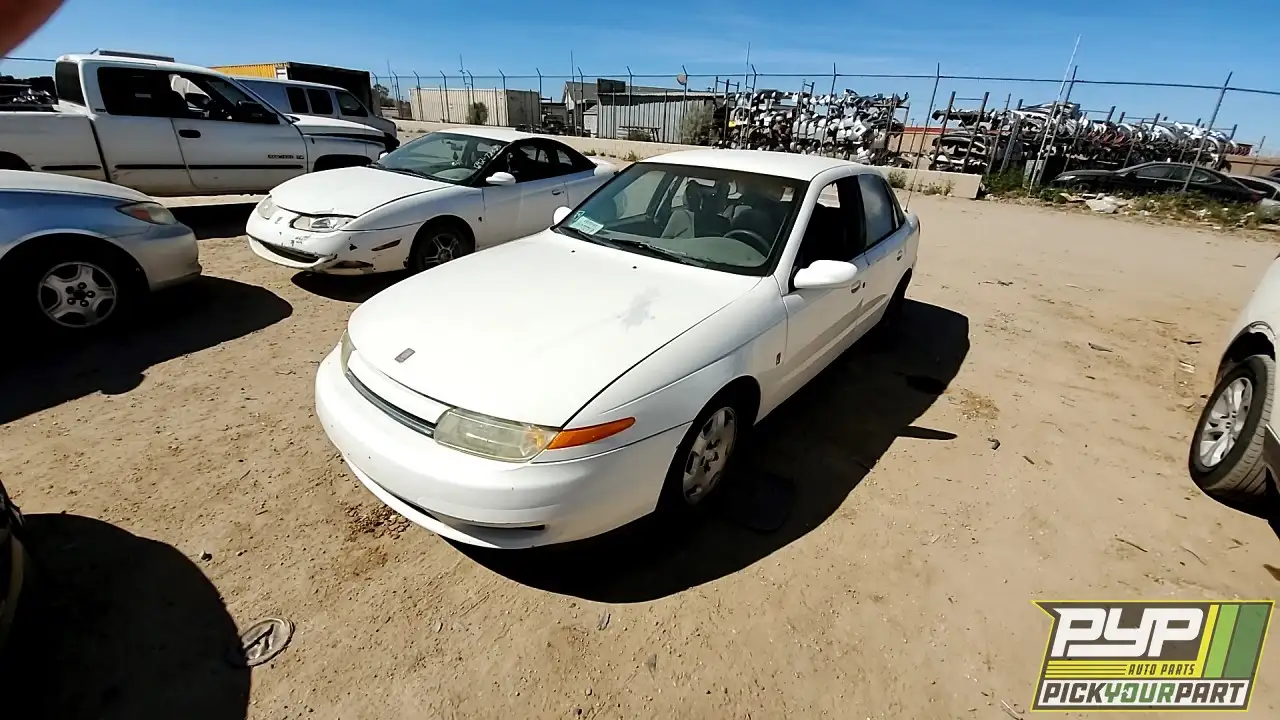 Photo of 2002 Saturn L200