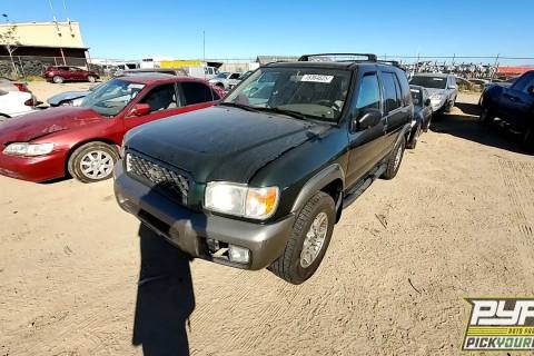 Photo of 2001 Nissan Pathfinder