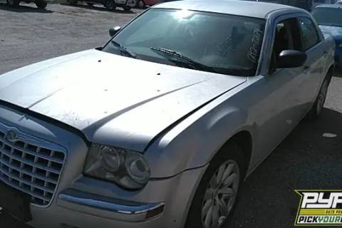 Photo of 2008 Chrysler 300