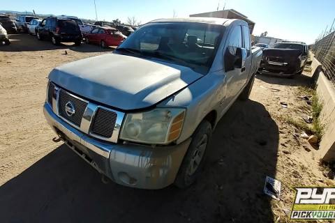 Photo of 2004 Nissan Titan