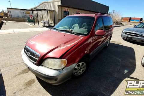 Photo of 2005 Kia Sedona