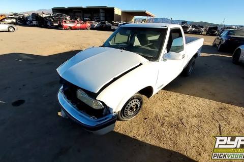 Photo of 2002 Chevrolet S10