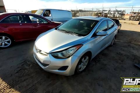 Photo of 2013 Hyundai Elantra