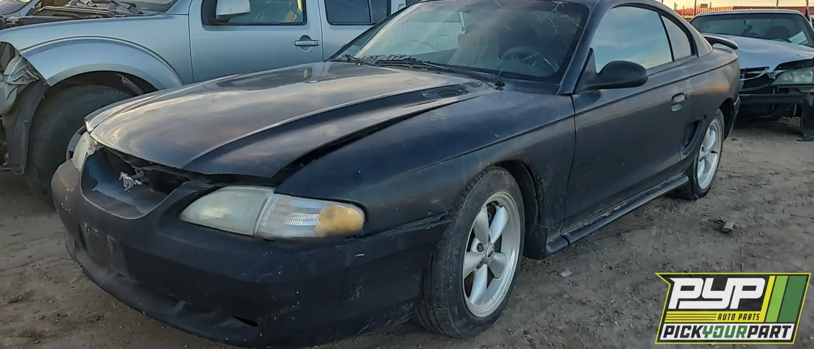 Photo of 1998 Ford Mustang