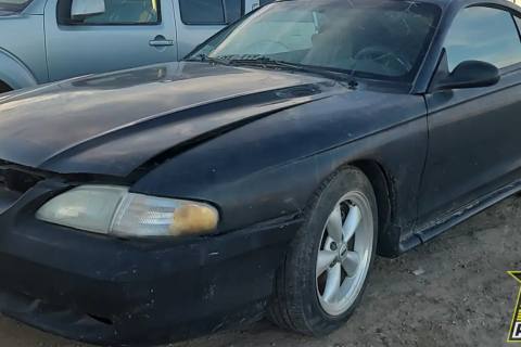 Photo of 1998 Ford Mustang