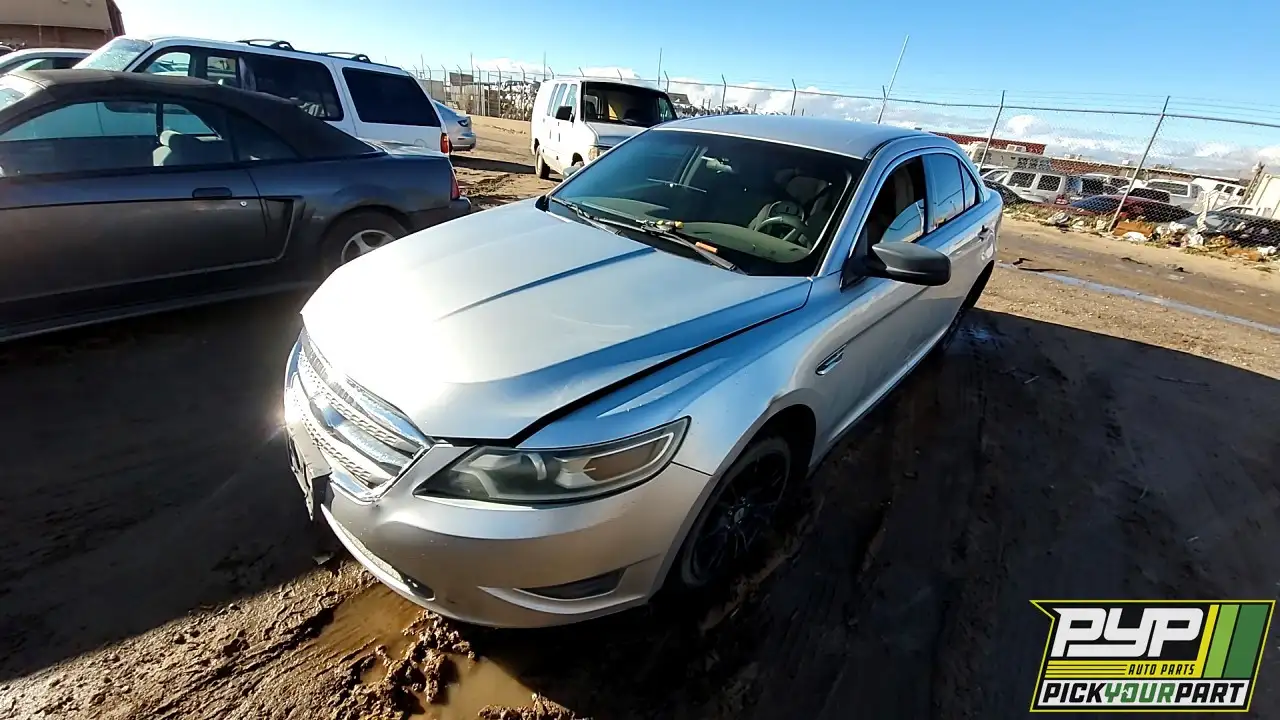 Photo of 2010 Ford Taurus