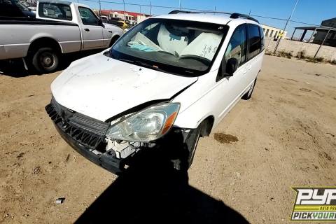 Photo of 2004 Toyota Sienna