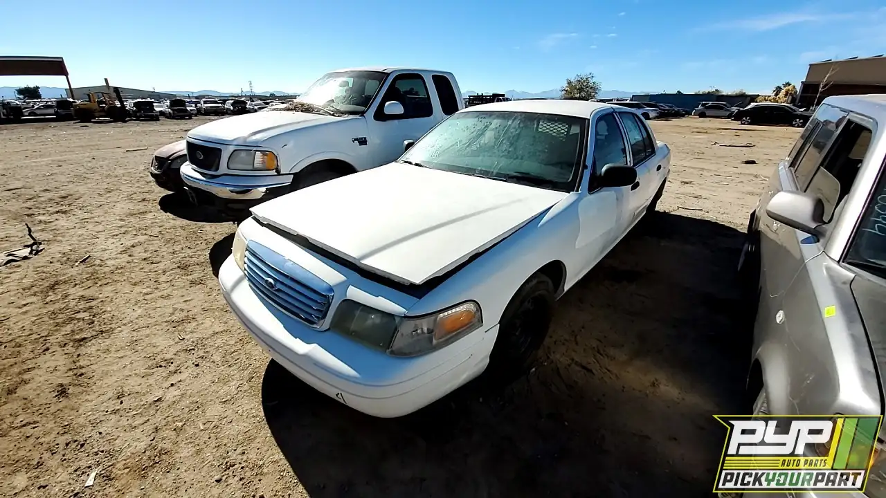 Photo of 2002 Ford Crown Victoria