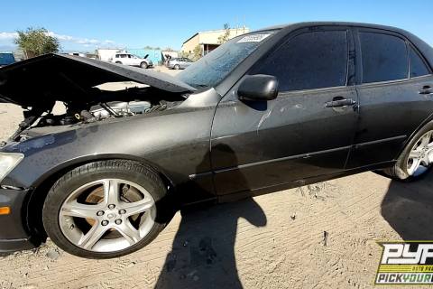 Photo of 2003 Lexus Is300