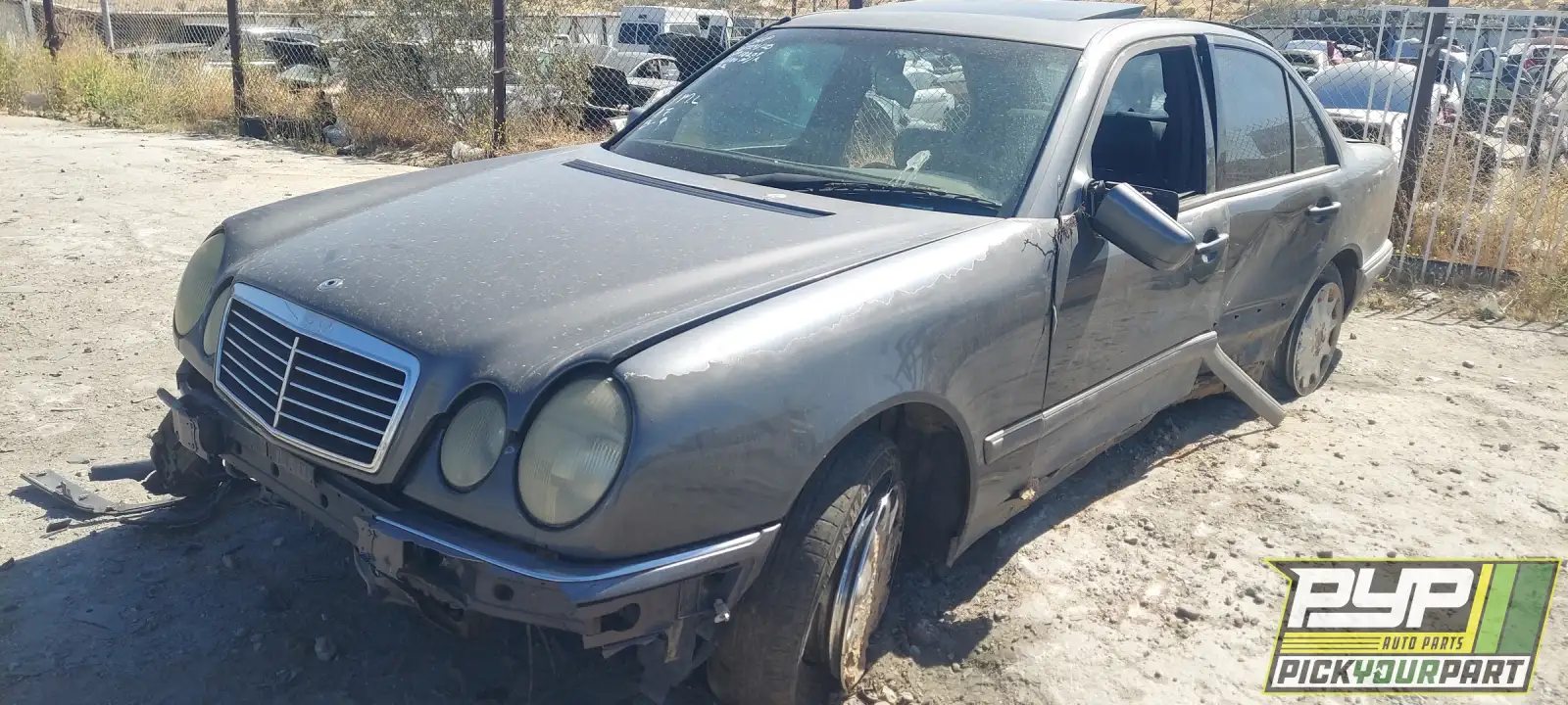 Photo of 1997 Mercedes-Benz E320