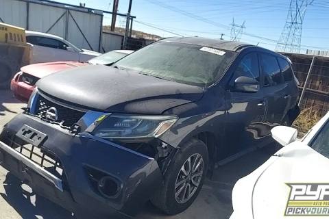 Photo of 2013 Nissan Pathfinder
