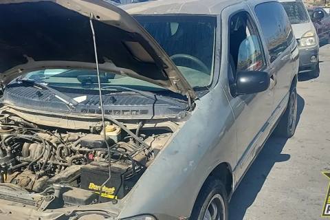 Photo of 1999 Nissan Quest