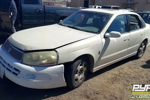 Photo of 2003 Saturn L300