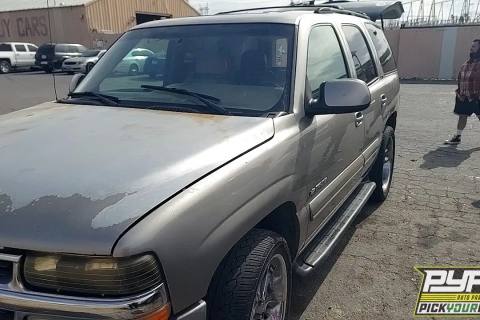 Photo of 2001 Chevrolet Tahoe