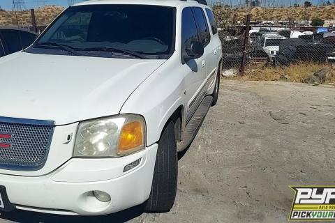 Photo of 2003 Gmc Envoy Xl