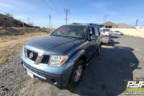 Photo of 2005 Nissan Pathfinder