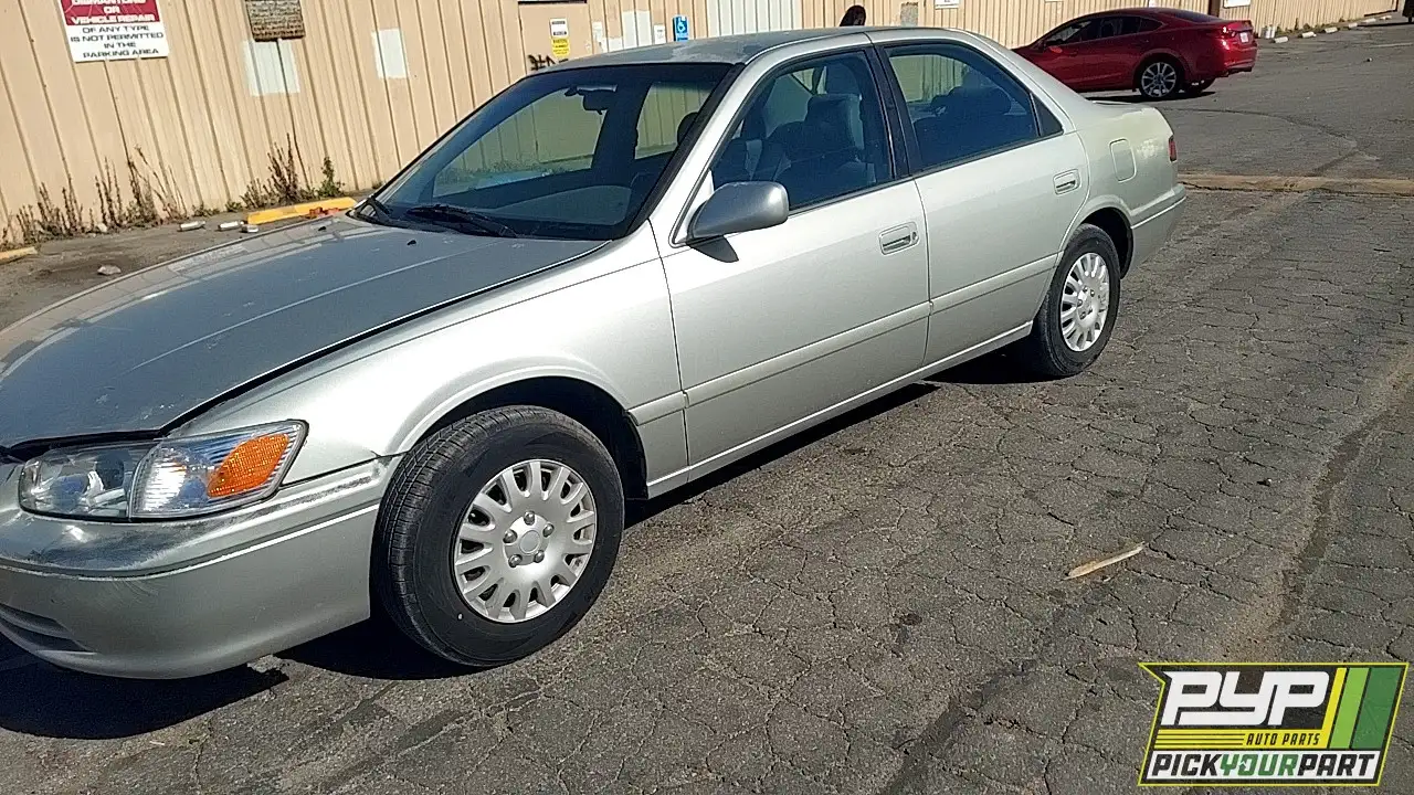 Photo of 2000 Toyota Camry