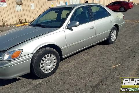 Photo of 2000 Toyota Camry