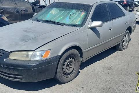 Photo of 1998 Toyota Camry