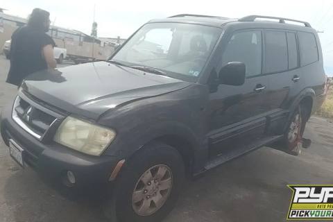 Photo of 2004 Mitsubishi Montero