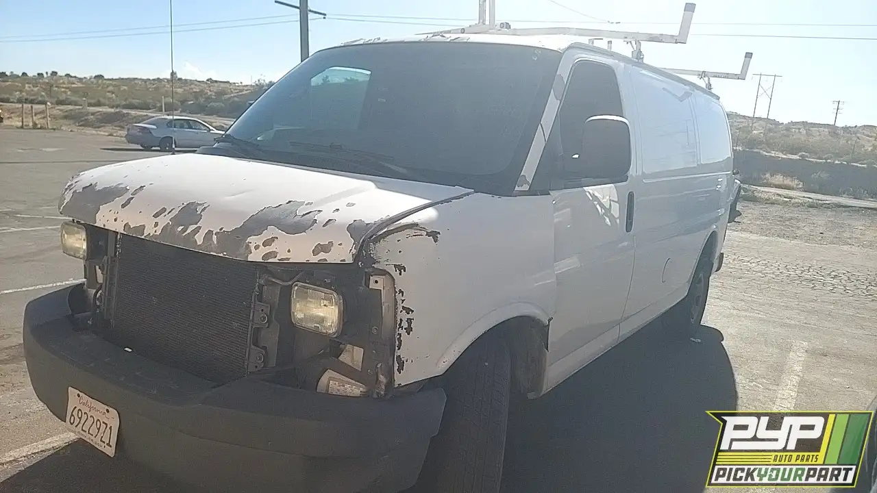 Photo of 2004 Chevrolet Express 2500