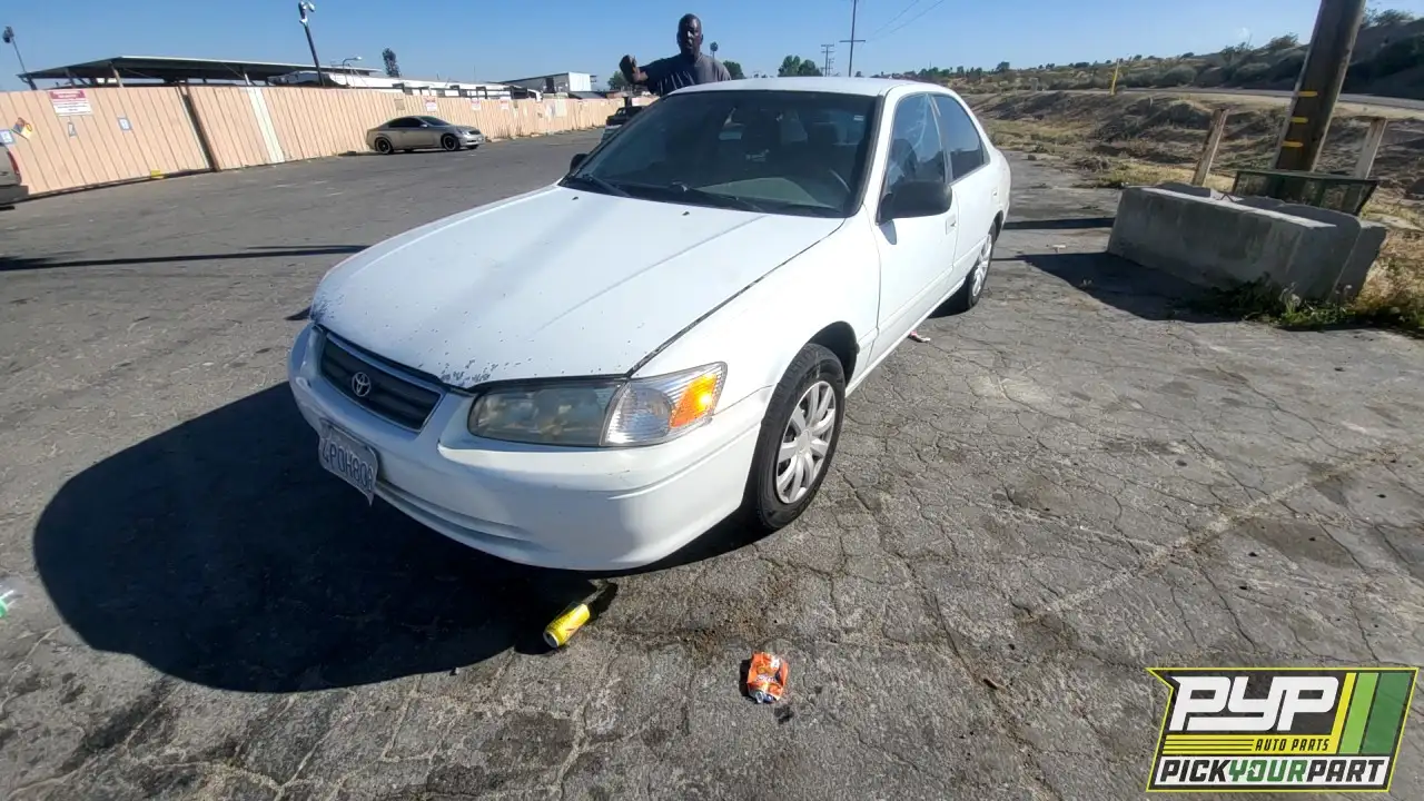 Photo of 2000 Toyota Camry