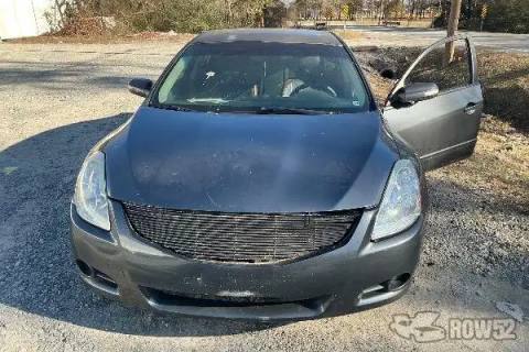 Photo of 2010 Nissan Altima