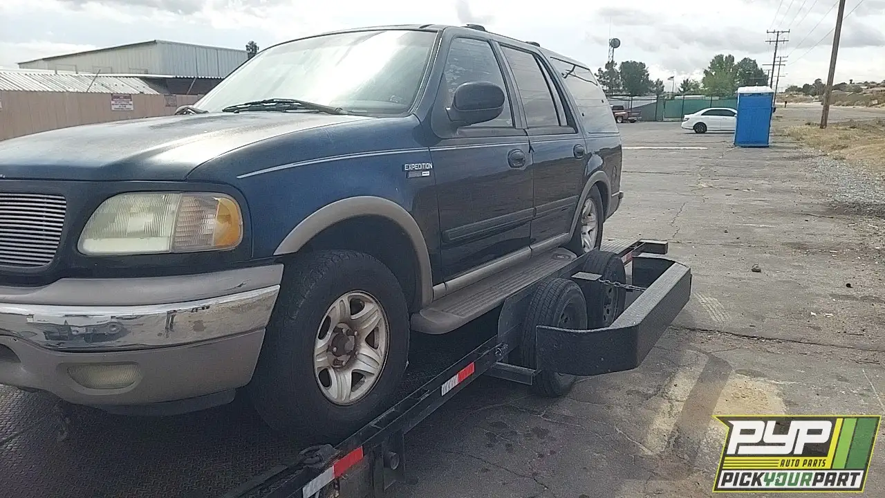 Photo of 2002 Ford Expedition